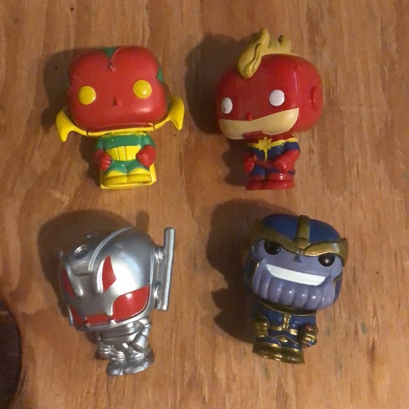 Marvel Mini Funko POPs - Picture 4 of 7